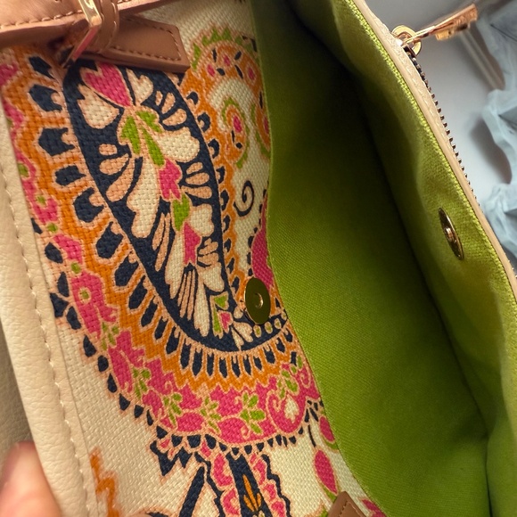 Spartina 449 High Ebb Avery Tote - Picture 6 of 9